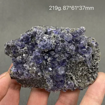 Naravna modra Vijolična fluorite gruče mineralnih osebkov Gem ravni Kamni in kristali