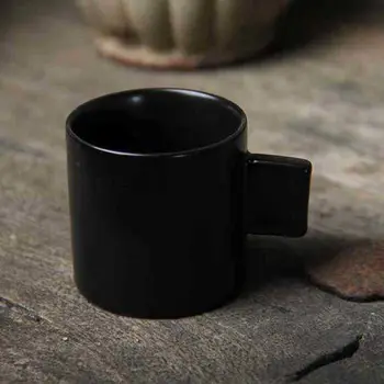 1Pc Ustvarjalne Mini Keramike Espresso Skodelico Strokovni Aparat Vrč Home Office Kungfu Tea Cup Strel Stekla Drinkware Bela/Črna 60ml